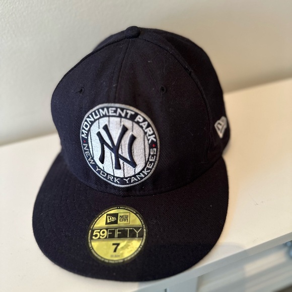 New Era Other - New Era 59FIFTY Fitted Cap in Black